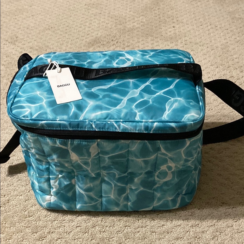 Baggu puffy cooler bag -pool